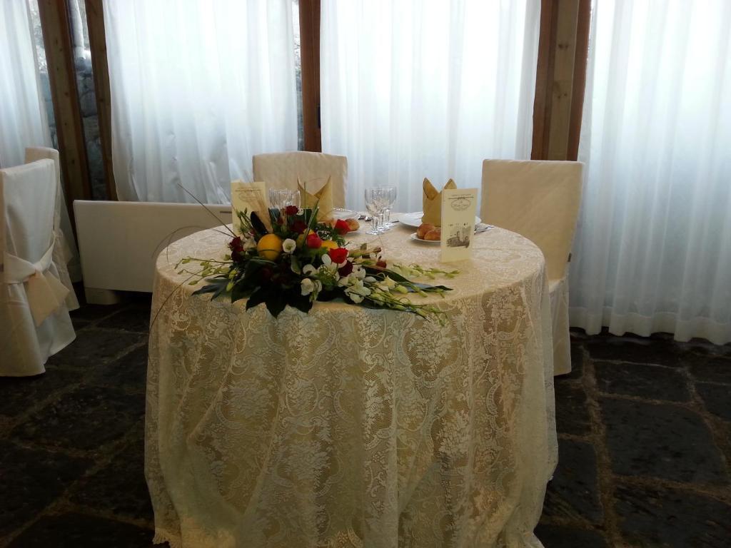 Ai Vecchi Crateri Guest House Sant'Alfio Exterior photo